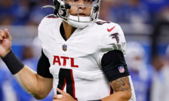 Not a Falcons fan by any means but jeeeez this dude has a ton of field “swag”. Turf taped QB? What!??