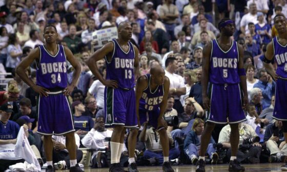 The Milwaukee Bucks are 52 days away from the start of their ‘22-‘23 NBA regular season. 52 is the number of games that the team won in the ‘00-‘01 regular season.