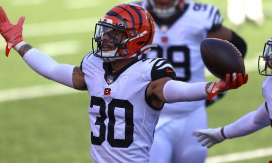 Source: Bates back with Bengals, will sign tender