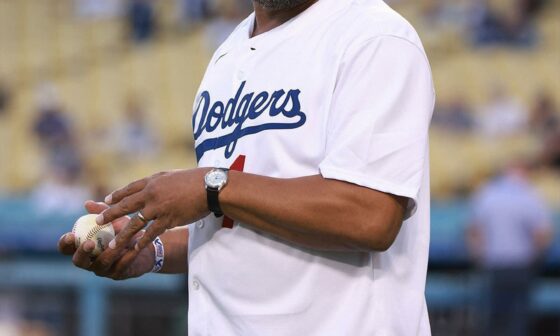 [Lakers] Coach Darvin took to the field to throw out tonight’s first pitch in celebration of Black Heritage Night. Play Ball ⚾️