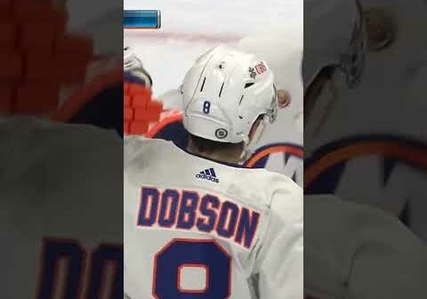 Dobson wires the OT winner with seconds to go!