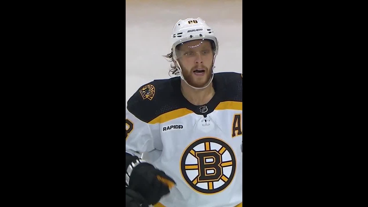 Krejci re-establishes connection with Pastrnak