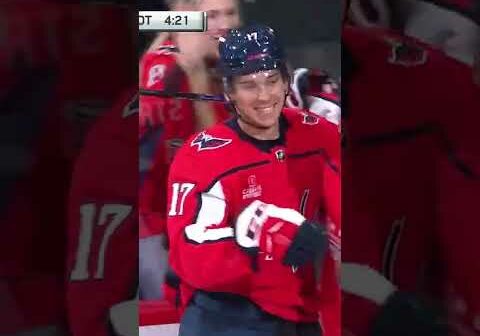 Dylan Strome wins it in OT for Capitals