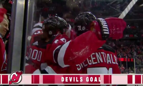 Wings/Devils exchange goals just 10 seconds apart.