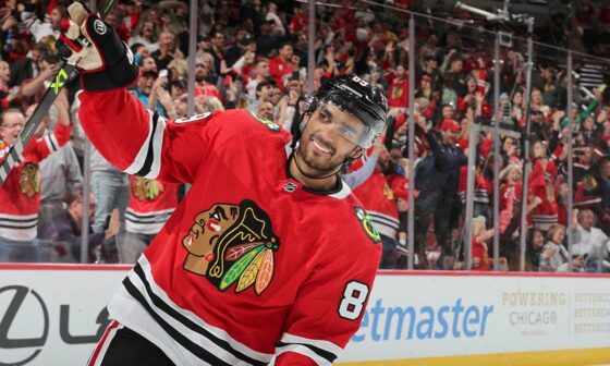Athanasiou's first Blackhawks goal is a penalty shot