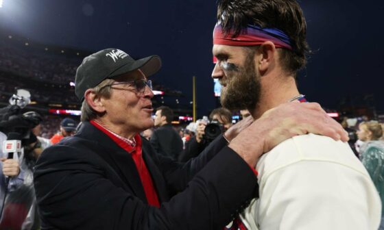 Phillies' owner Middleton: "Maybe I underpaid" Bryce Harper
