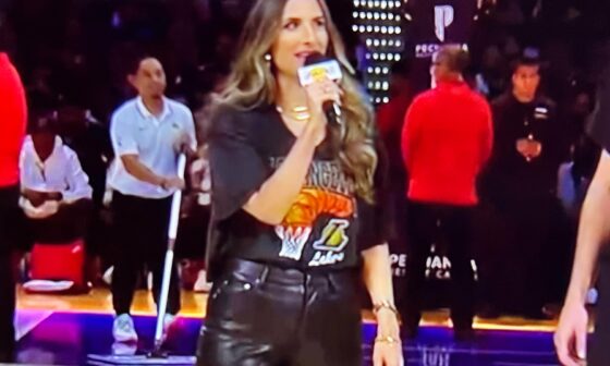 Who is the Lakers in-game host? I remember it use to be Sammi Jo but I think she was replaced