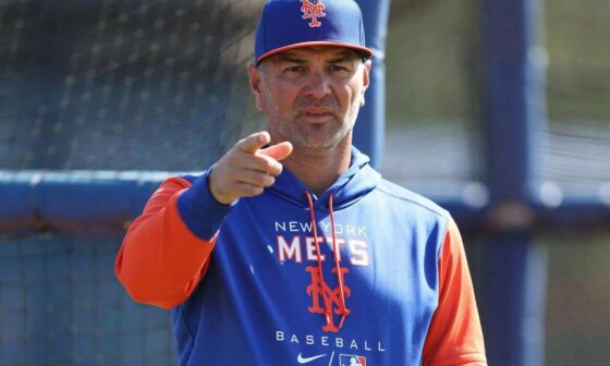 Mets promote Eric Chavez to bench coach amid several changes to staff