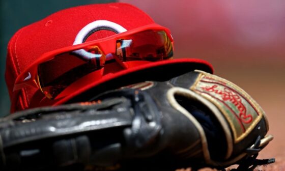 Reds Looking To Trade Shortstop Prospects For Outfield Prospects - MLB Trade Rumors