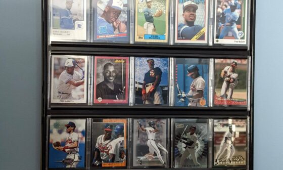 Thought I'd share my McGriff frame - one card for each MLB season, plus a Skychiefs card for a nice round 20 cards