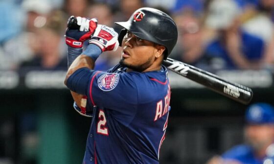 [Hayes]Twins would consider trading batting champion Luis Arraez for top-tier pitching: Sources