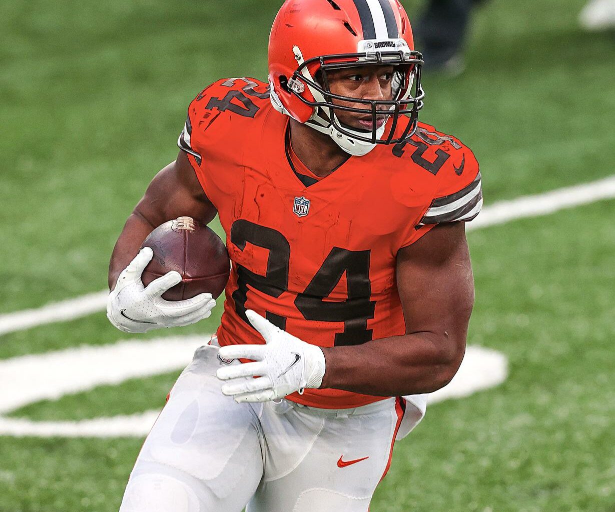 Who genuinely wants to see these on field? I think it's 🔥