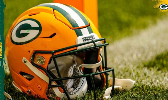 Packers sign 13 free agents