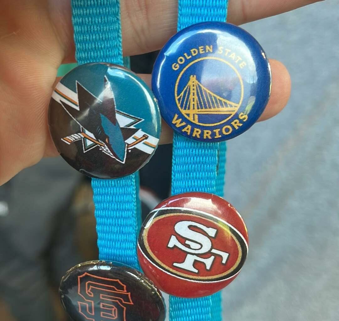 In my high school, I can create badges. This is what i’ve made :-D I know some of the logos aren’t in the middle, it’s my first time 😛