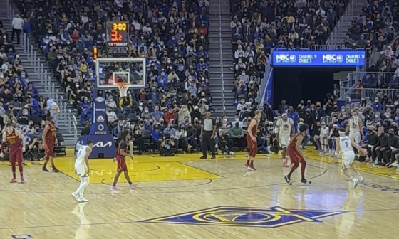 Video I took one year ago today of Klay’s return and dunk against the Cavs!