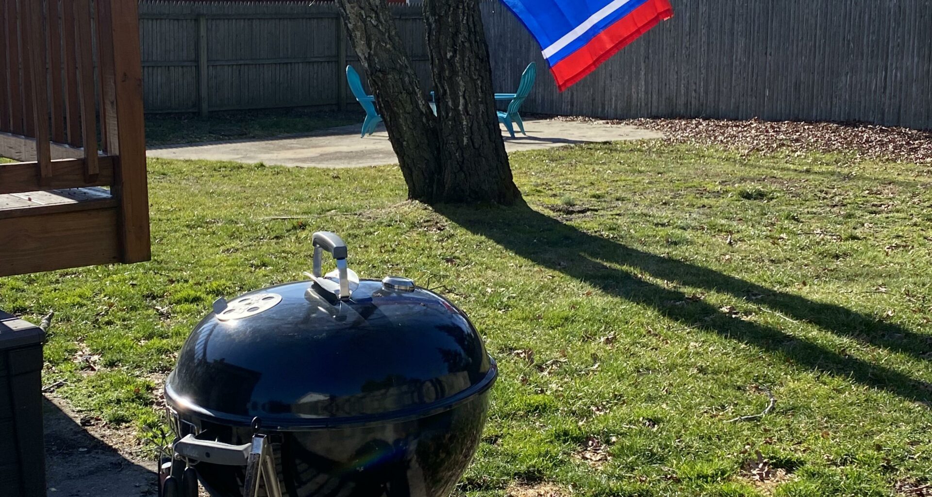 Just moved into my first house and out the flag up. Where my LI-NY bros at?