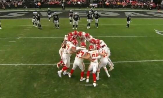 Chiefs and their creative play calling vs. Greg Roman’s