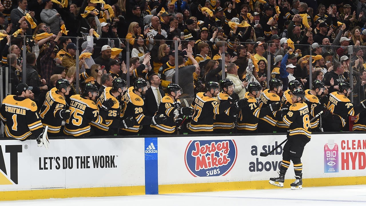 Who else but PASTRNAK?!? Pasta scores Boston's 1st playoff goal