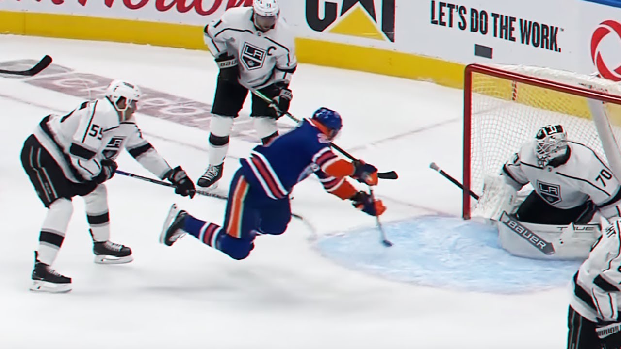 Draisaitl goes AIRBORNE for 6th goal of playoffs!