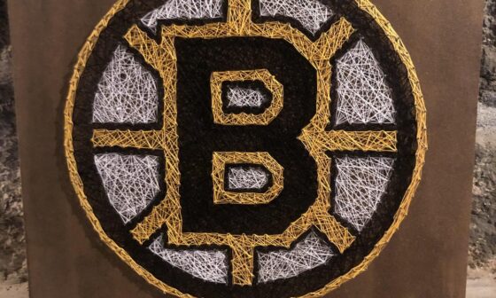 Bruins Logo 20 in X 20 in
