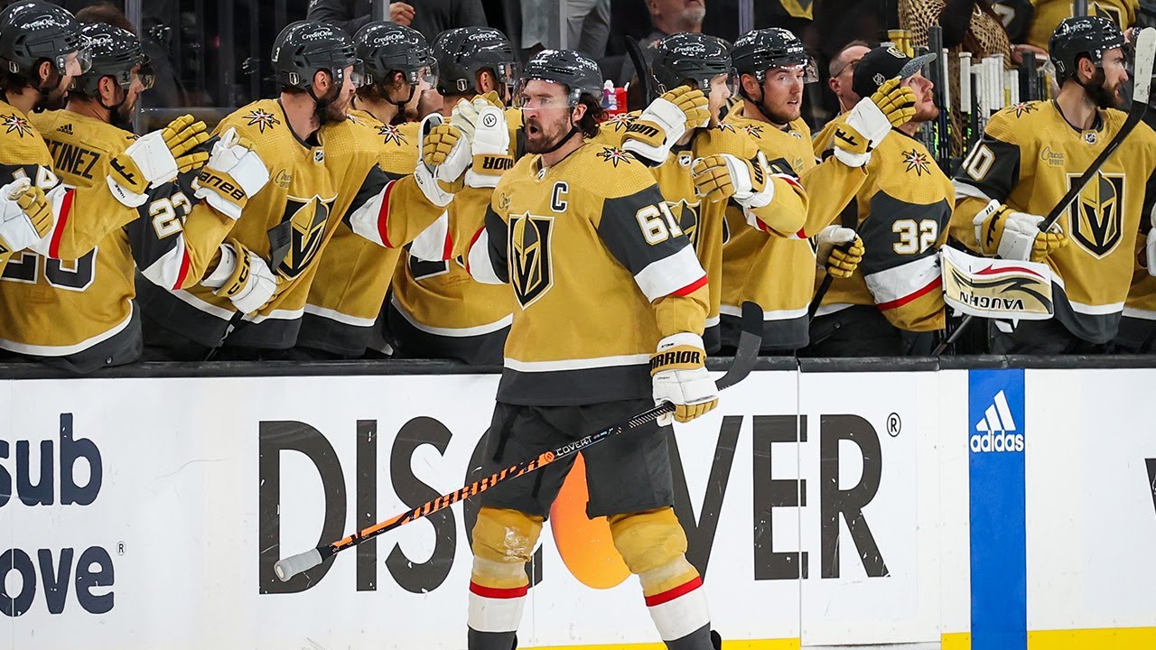 Vegas scores THREE times in 90 seconds!