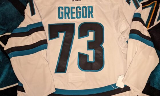 I know some people here weren't thrilled about the game, but my only pick-up from the equipment sale. The Gregor Hat Trick