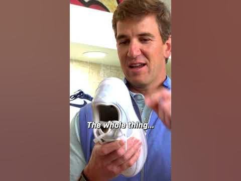 Eli Manning LICKS the bottom Fat Joe's UNRELEASED sneaker #shorts