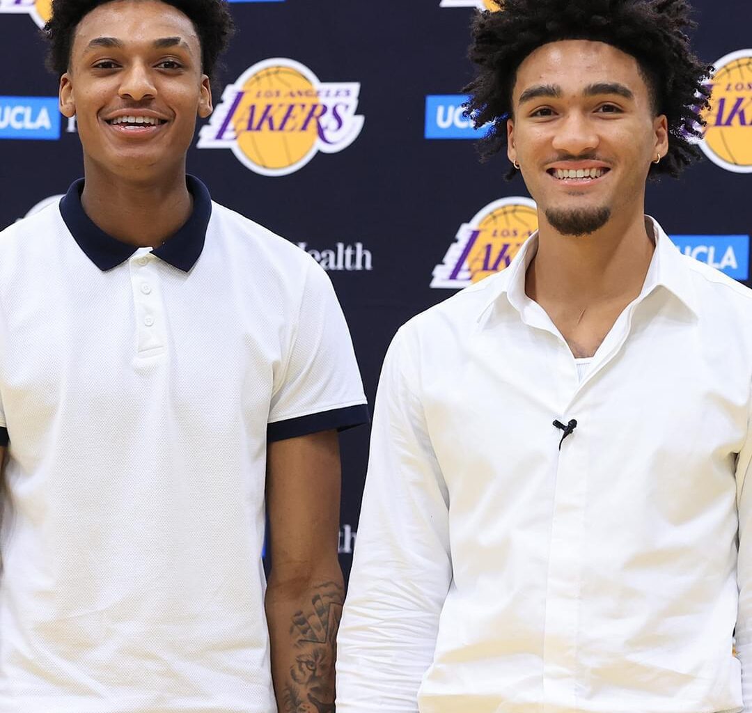 [Lakers] Welcome to the Purple & Gold 🗣