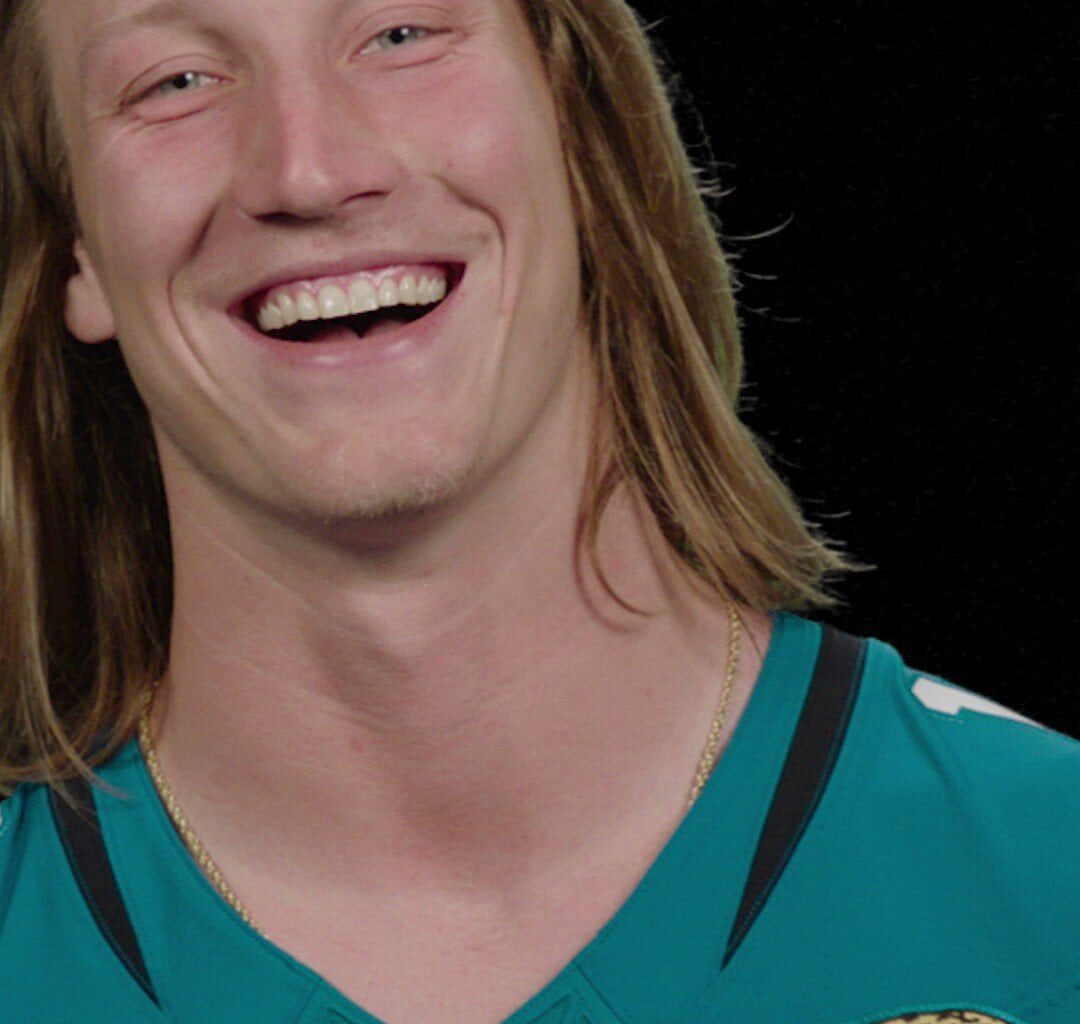 [CBS]We asked @jaguars players what they think of Trevor Lawrence's trash talk skills "I'd probably give him an F" 😂😂😂