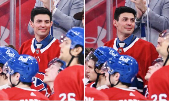 Carey Price smiling & looking around at his Habs teammates & the fans during the last game of the season…