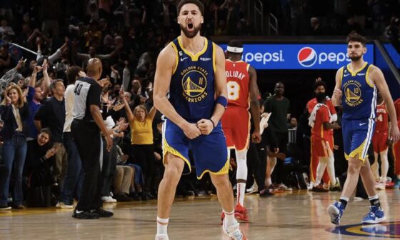 This is one of the coldest photos this season, coming from a legendary Klay Thompson performance against the Atlanta Hawks