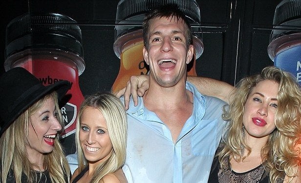 Gronk’s Legendary Teammates Debunk Wild Rob Gronkowski Partying Story