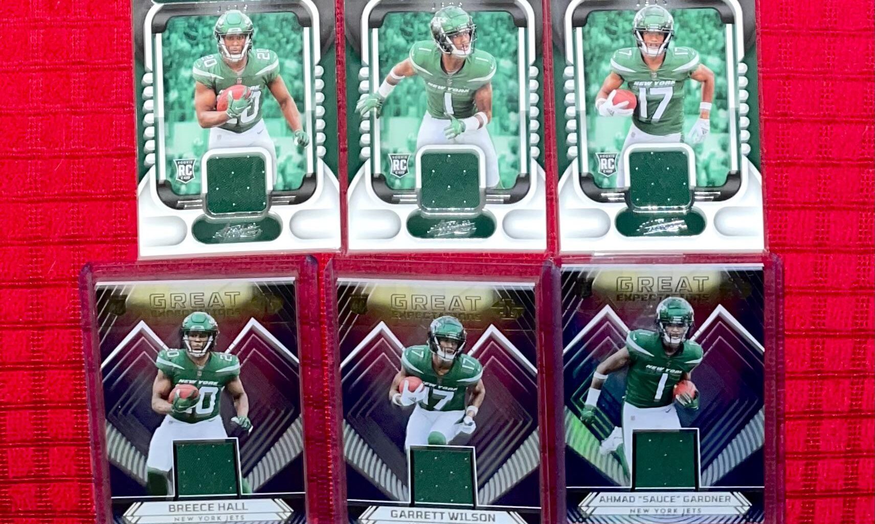 Can’t wait to see these three, and hopefully Hall gets his first pro bowl this season. Best trio right now 🛩️💚