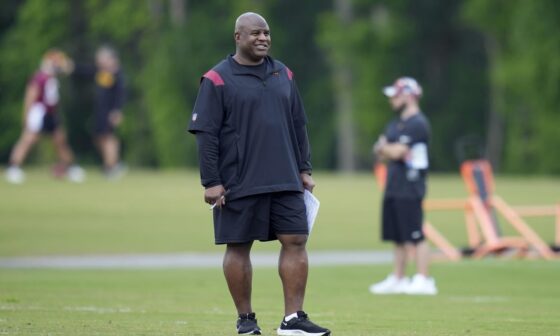Ex-Chiefs OC Eric Bieniemy Says He's Enjoying More Responsibilities With The Commanders
