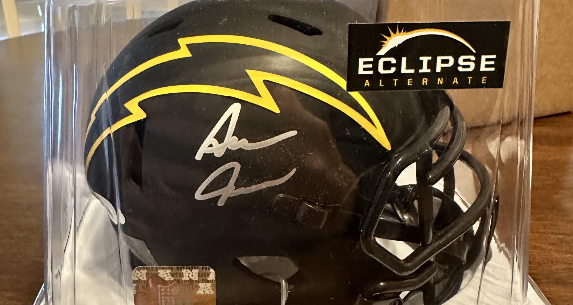 Mini came in! Pulled an Asante! I’m hyped ⚡️