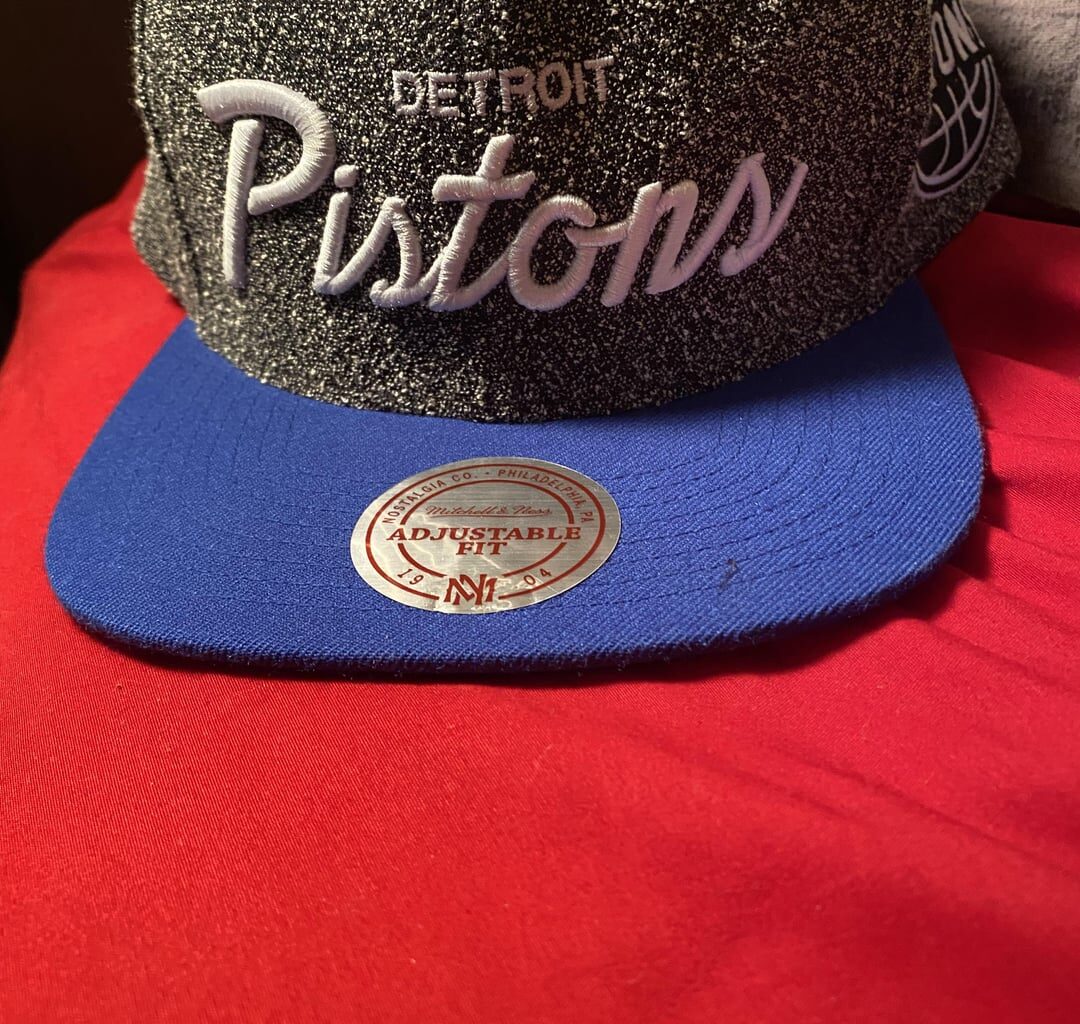 Not a Pistons fan but here’s a pretty cool hat I got from goodwill for 3 bucks