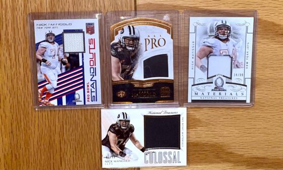 My Nick Mangold cards. Who else was a fan? 🛩️