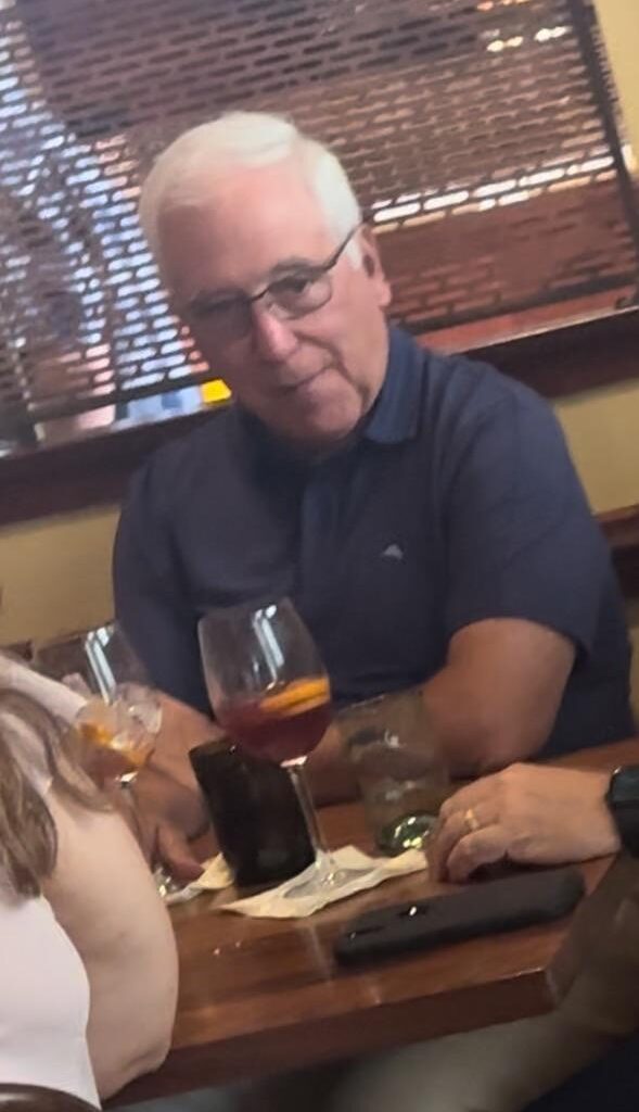 Bucs fan living in Tampa, but I thought I saw a ghost at dinner just now