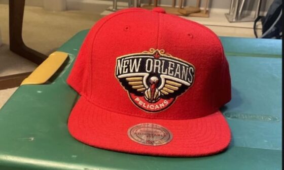 Hey Pels fans! I have been collecting sports caps for the better part of 20 years, and I’ve finally acquired all 124 major pro teams in the US and Canada! Here are my entries for the Pelicans⚜️🏀