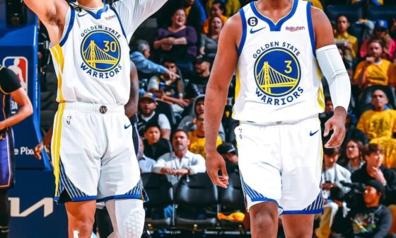 The Warriors have a top 3 point guard rotation in the league. Nobody under 30 can handle the rock. Limiting the unforced turnovers. We 🆒