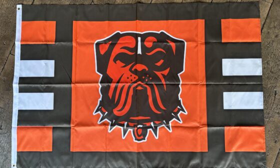 New flag with the new dawg
