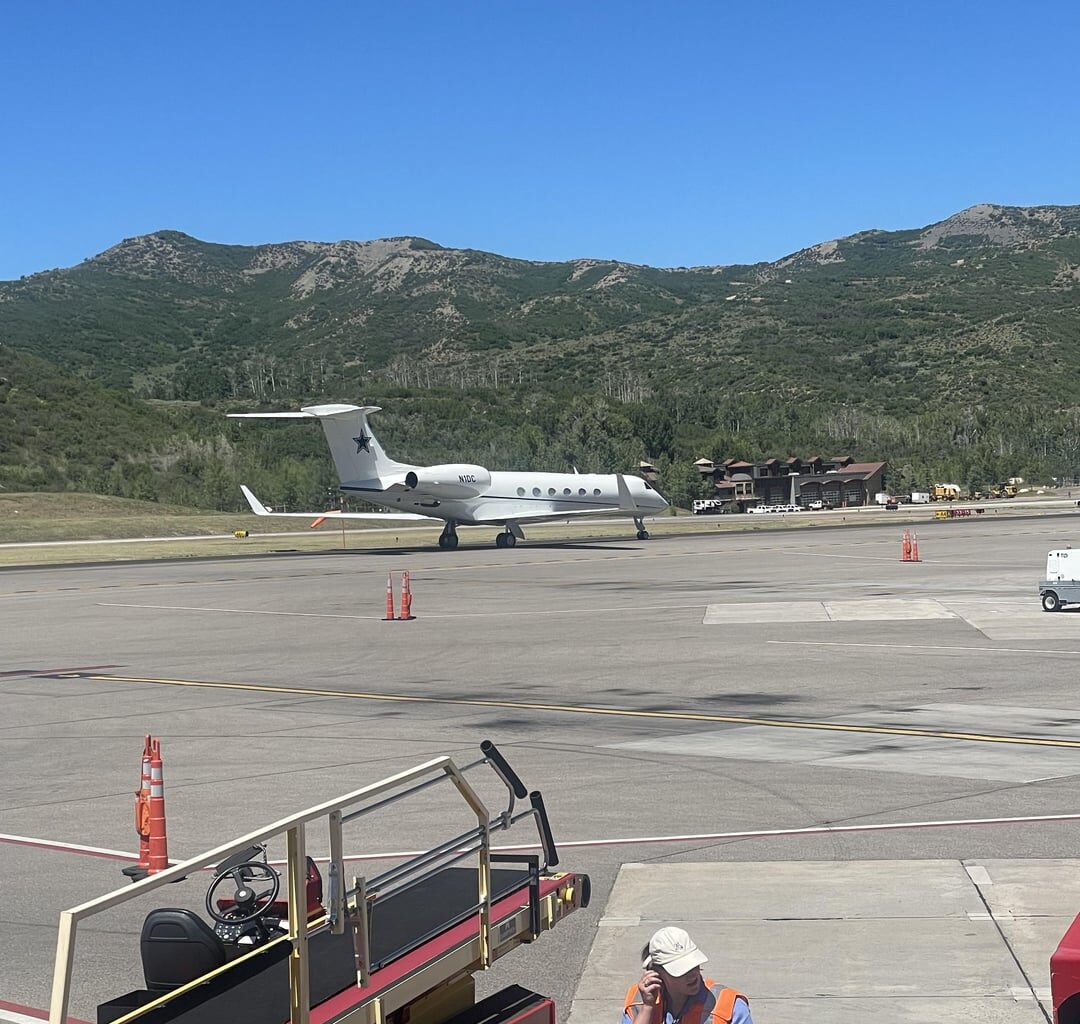 Boarding in Aspen and Noticed this Plane Taxiing After Landing