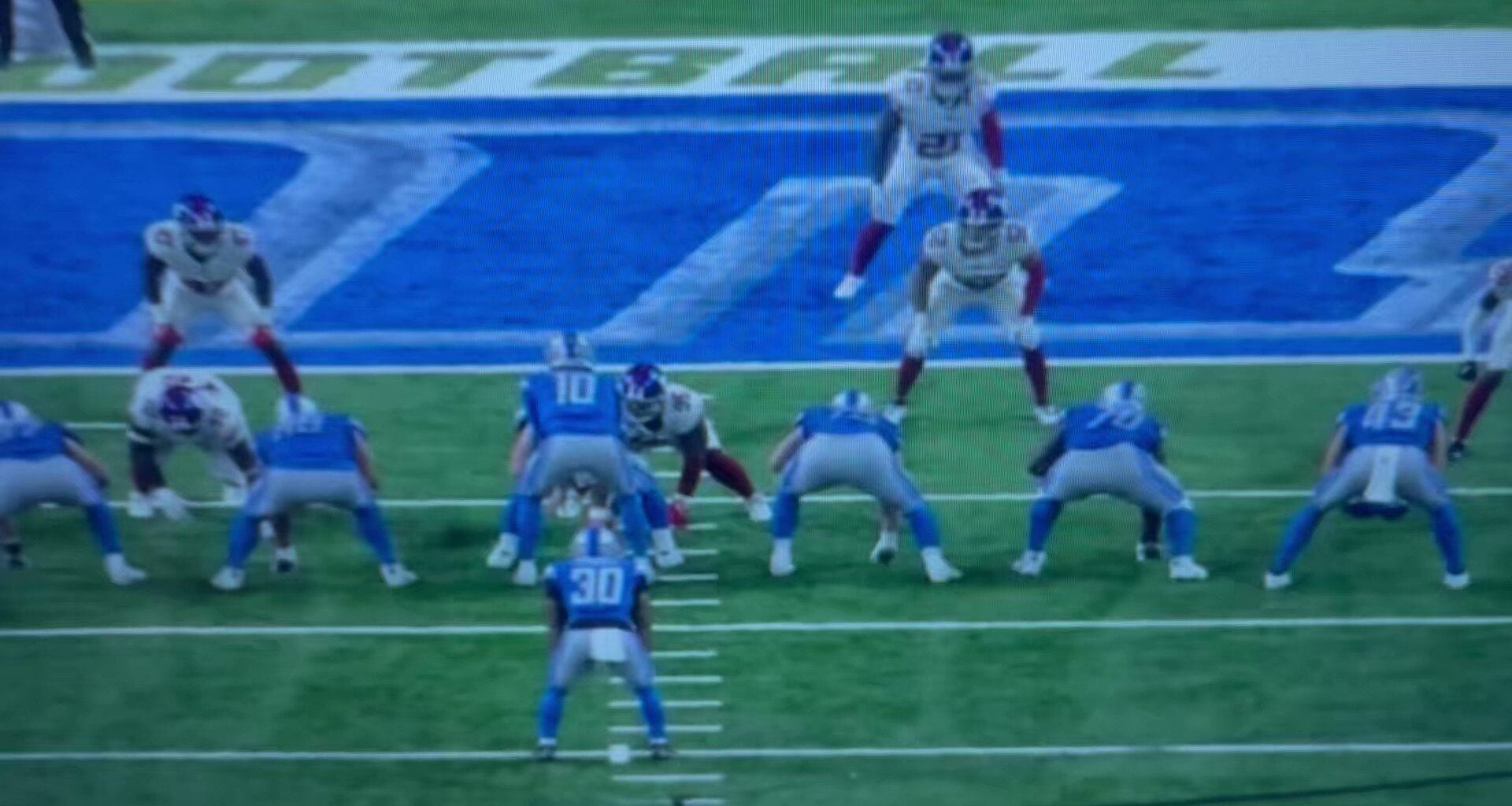 [Brian Baldinger] .@Giants @JordonRiley1 played a lot last night doing lots of dirty work in the “A-Gap”. Lots of good tape; Lots to learn but is a good looking prospect #BaldysBreakdowns