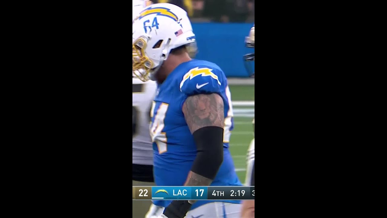 Niko Lalos with a Sack vs. Los Angeles Chargers