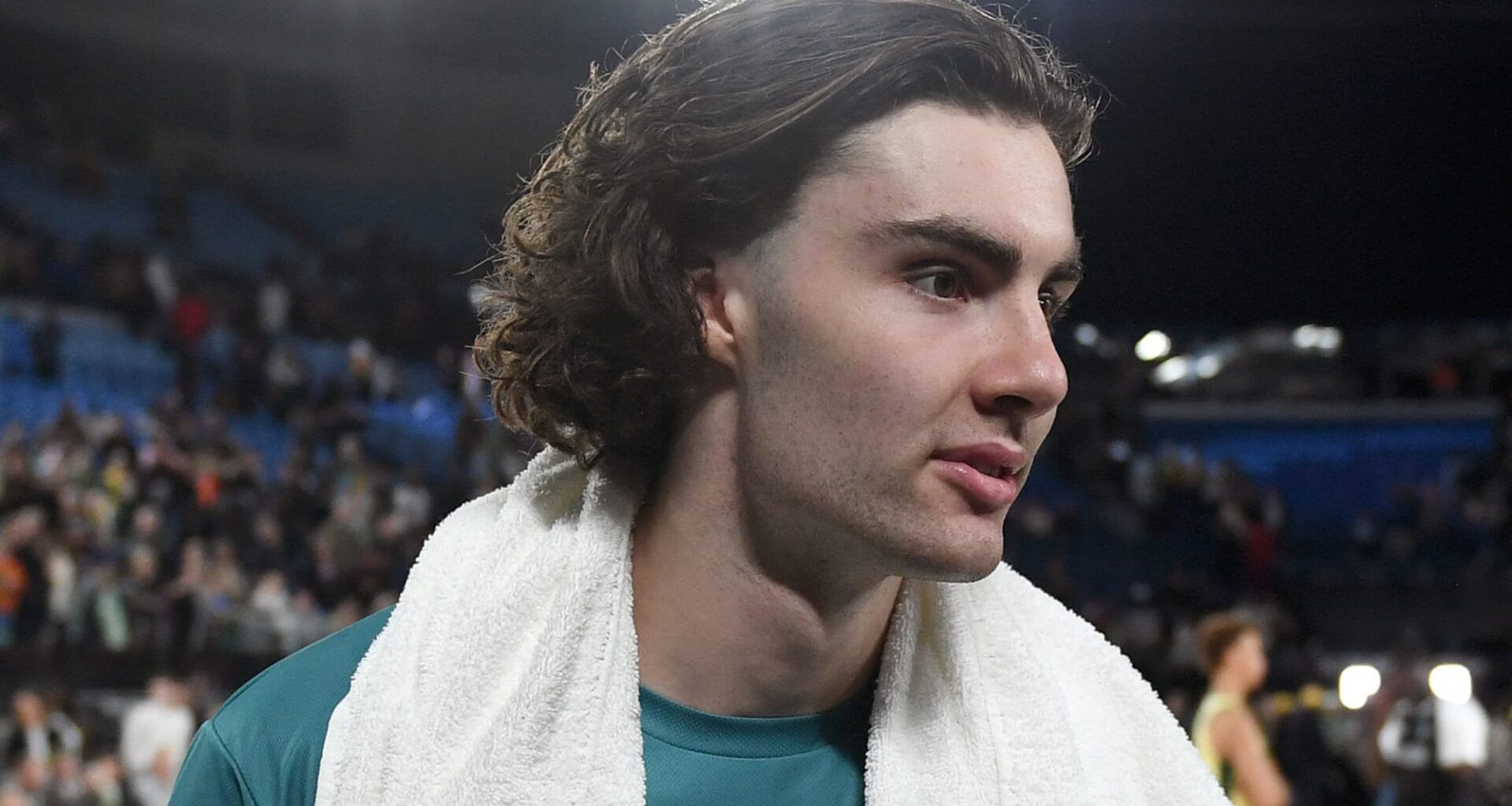 Australia survives France in friendly as Josh Giddey proves clutch