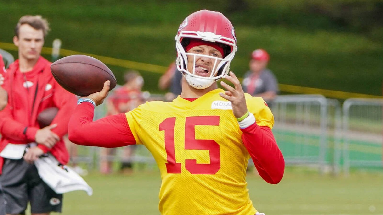 Patrick Mahomes using Blaine Gabbert to become more like Tom Brady