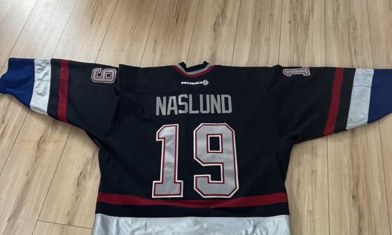 My signed, game worn Naslund jersey