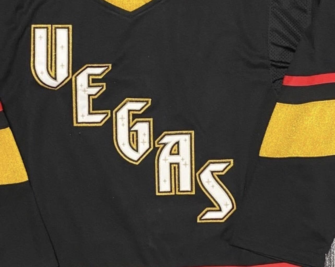 Is there a mens version of the Adidas retro jersey that doesn’t glow?