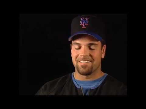 A City Heals : Mike Piazza 9/21/01