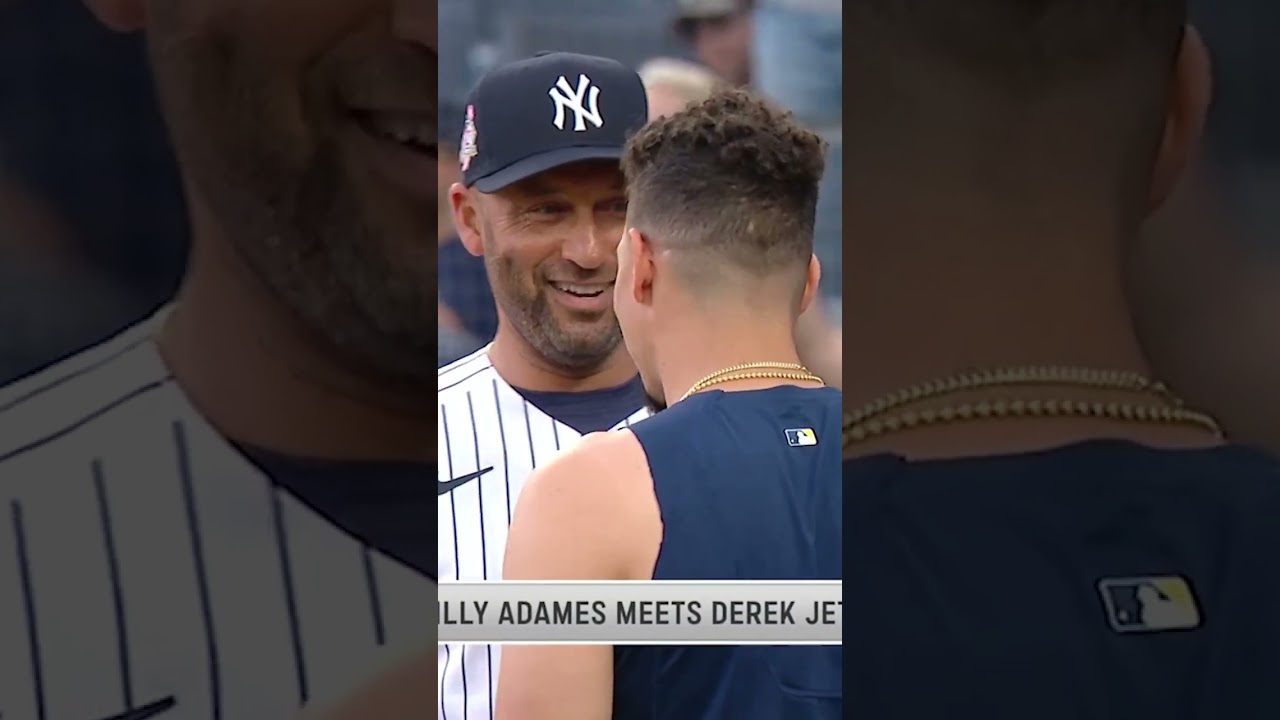 Willy Adames did not let the moment pass to meet his idol, Derek Jeter! 😃